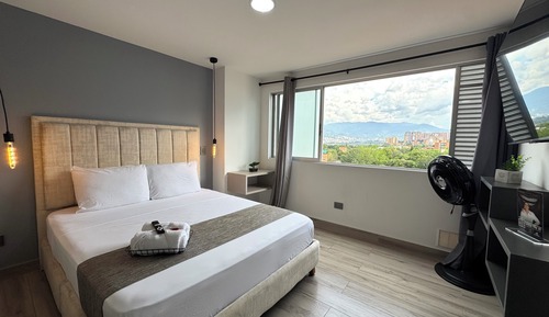 Estudio Deluxe, 1 habitación, balcón