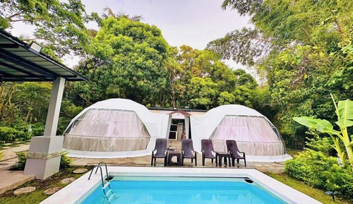Villa Confort, 2 habitaciones, patio, vistas a la piscina