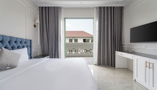 Villa sénior, 4 habitaciones, cocina, vistas al jardín
