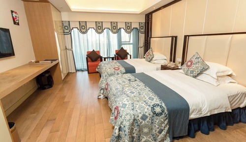 Habitación Confort con 1 cama doble o 2 individuales