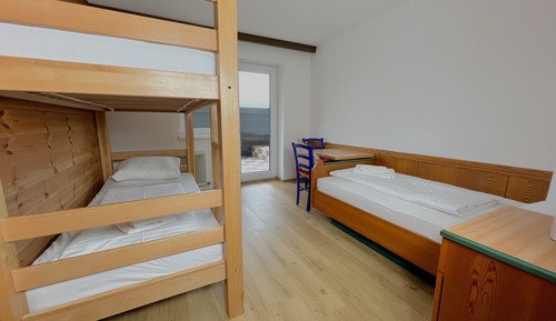 Habitación triple básica