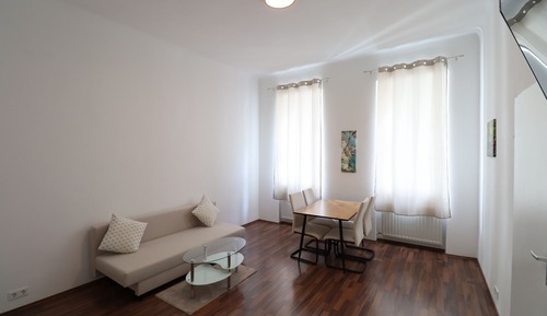 Apartamento Confort, cocina básica, planta ejecutiva