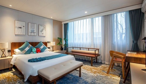 Habitación individual superior, vistas al parque