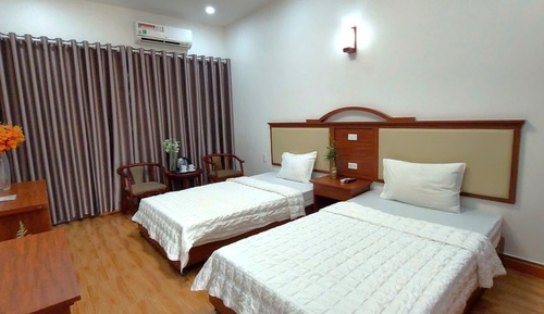 Habitación superior con 1 cama doble o 2 individuales