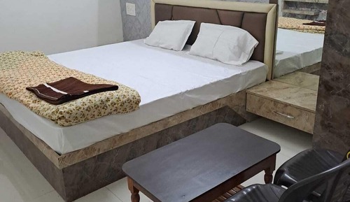 Habitación estándar doble, 1 cama de matrimonio grande