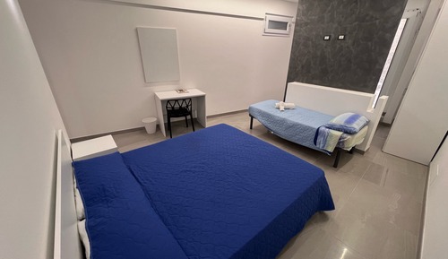 Habitación triple Confort, vistas a la ciudad