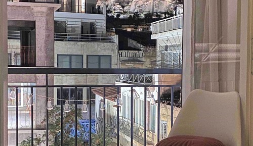 Suite romántica, 1 cama de matrimonio grande con sofá cama, cocina, vistas a la colina