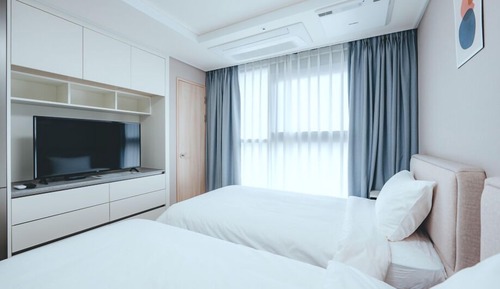Habitación Business con 2 camas individuales, vistas a la ciudad