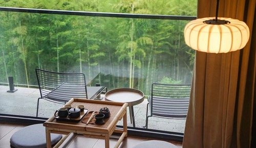 Habitación Deluxe doble, 1 cama de matrimonio, balcón, vistas a la colina