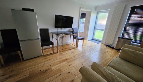 One Bedroom Apartment