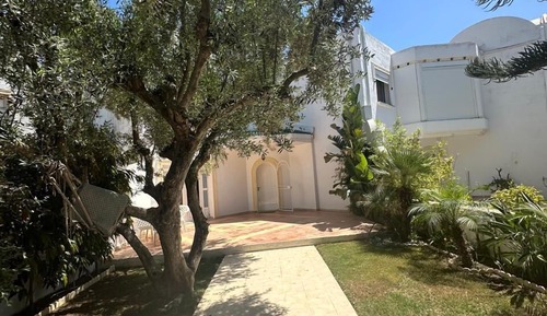 Villa Deluxe