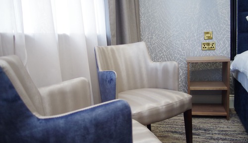Signature Twin Room