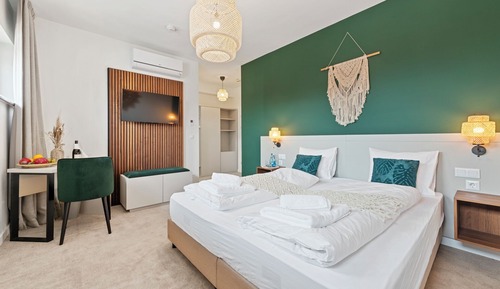 Habitación Confort doble, 1 cama de matrimonio grande, no fumadores, baño privado
