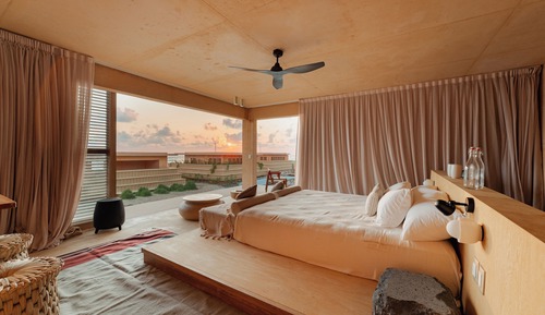 Suite estudio sénior, piscina privada