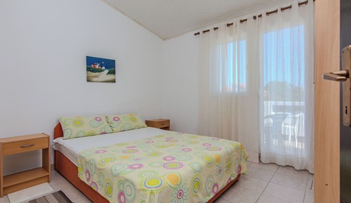 Apartamento Confort, vistas parciales al mar