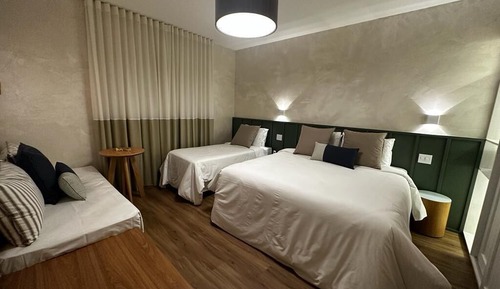 Quarto Quadruplo