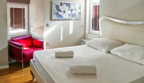 Apartamento exclusivo, balcón, vistas al mar
