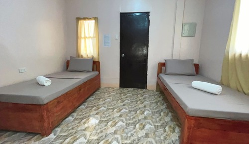 Habitación con 2 camas individuales