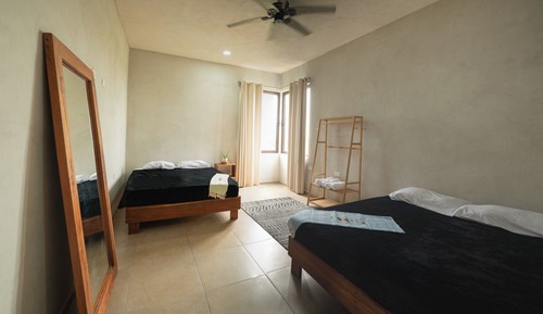 Apartamento de lujo, balcón