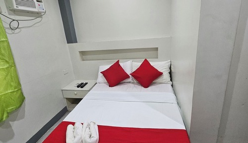 Habitación estándar doble, 1 cama doble, no fumadores, baño privado