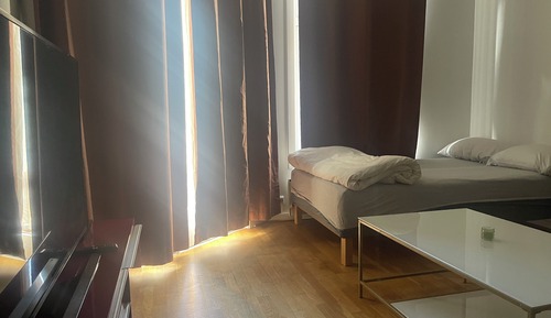Apartamento, varias habitaciones, balcón, vistas a la ciudad