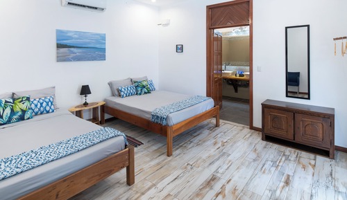 Habitación cuádruple estándar, vistas a la piscina