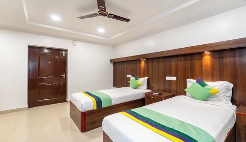 Habitación Deluxe con 1 cama doble o 2 individuales, vistas a la ciudad