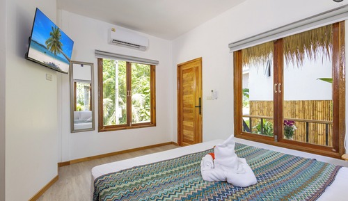 Estudio Confort, balcón, vistas al jardín