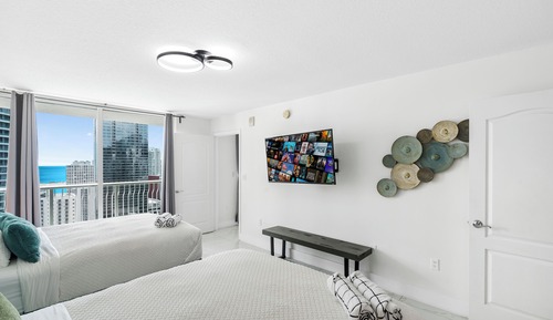 Apartamento de lujo, 2 habitaciones, vistas al mar