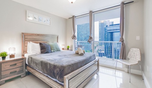Apartamento de lujo, 3 habitaciones, vistas a la ciudad