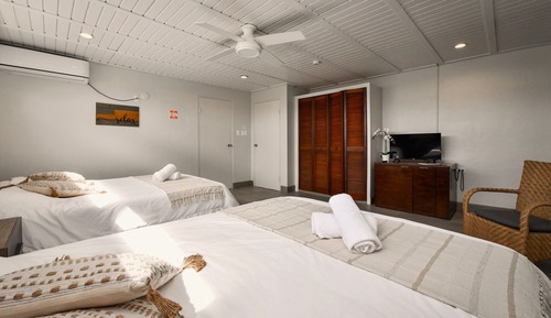 Habitación cuádruple superior, vistas al jardín