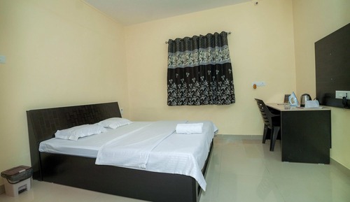 Habitación triple Deluxe, balcón