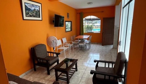 Suite familiar, vistas a la piscina
