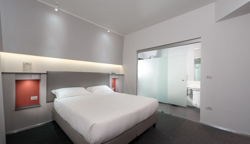 Habitación con 1 cama doble o 2 individuales