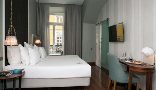 Habitación superior (King Size Bed)