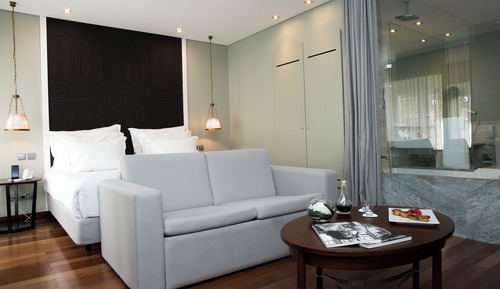 Habitación Deluxe (King Size Bed)