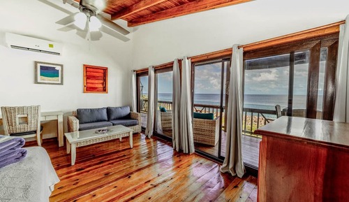 Paya Suite - Premium Studio, 1 King Bed, Oceanview, 2nd Floor Unit