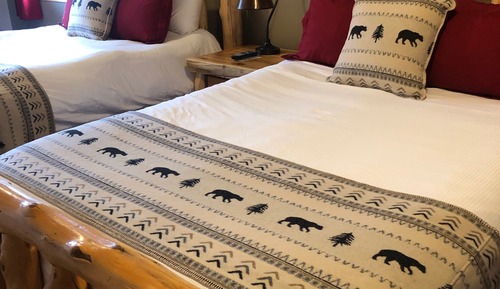 Cabaña clásica, 2 camas de matrimonio