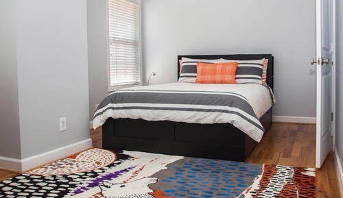 Habitación Deluxe doble, 1 cama de matrimonio con sofá cama, baño privado (Sheep Room)