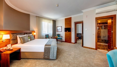 Suite familiar