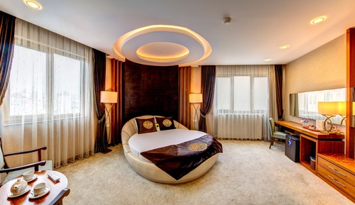 King Suite