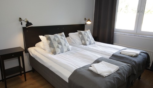 Habitación con 2 camas individuales