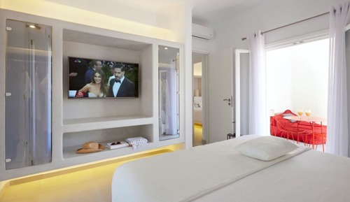 Suite (Blissful)