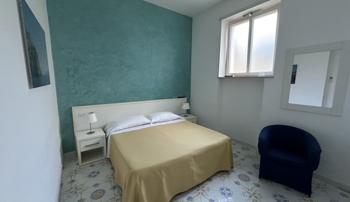 Habitación con 1 cama doble o 2 individuales, baño privado (Camera Blu)