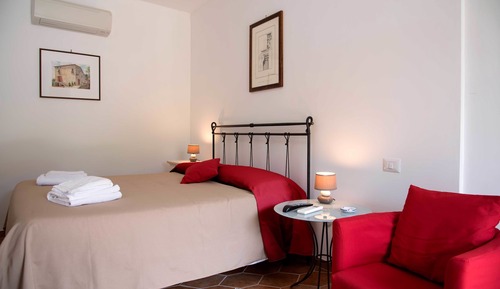 Habitación cuádruple Confort, 1 habitación
