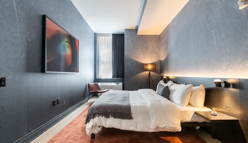 1 Bedroom, 1 Bath