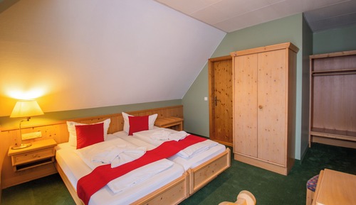 Habitación doble (in the castle)
