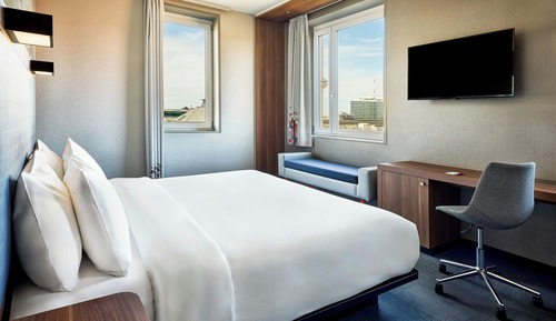 Urban, Habitación, 1 cama de matrimonio grande, no fumadores, vistas a la ciudad