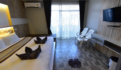 Habitación Deluxe con 1 cama doble o 2 individuales, 1 habitación, vistas a la ciudad