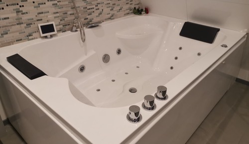 Habitación Deluxe doble, bañera de hidromasaje